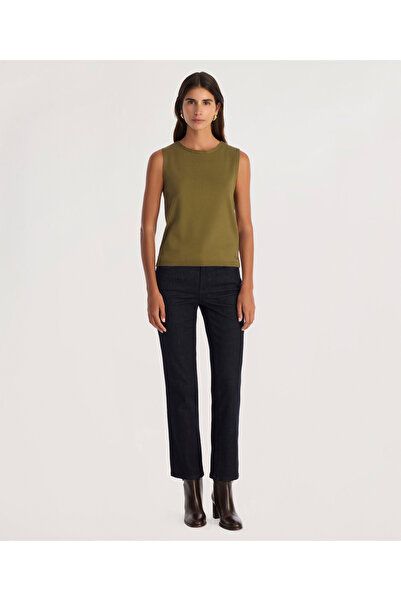 Yargıcı Kolsuz Bisiklet Yaka Triko