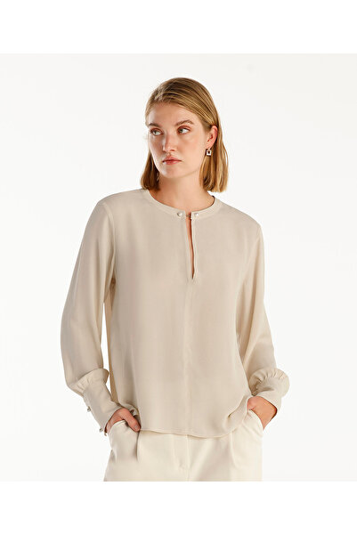 Yargıcı Collar Detailed Blouse
