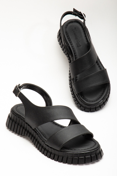 Tonny Black صندل نسائي أسود بحزام الكاحل وحزام واحد ونعل عالٍ من البوليستر