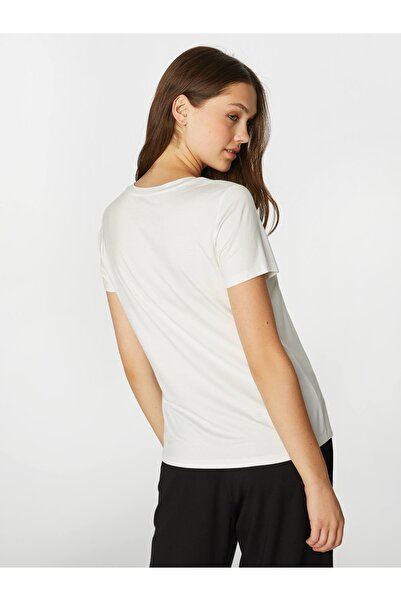 Faik Sönmez Tricou de damă oversize minimalist cu decolteu în V - mânecă scurtă