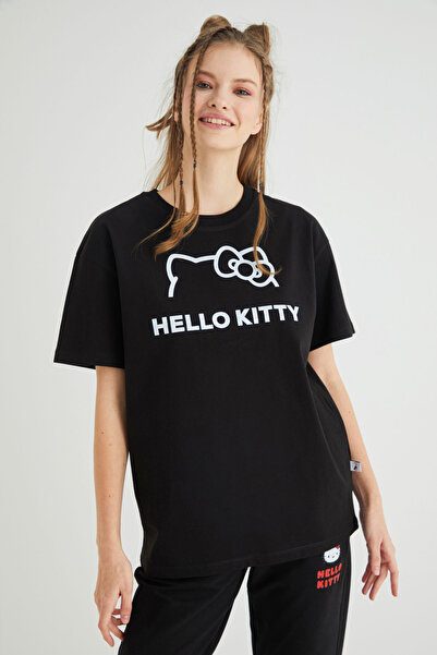 Hello Kitty Lisanslı Baskılı Basic T-shirt Relaxed Kalıp Pamuk