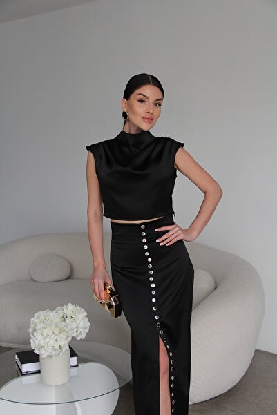 Julidress Set din satin premium cu bluză neagră fără mâneci și fustă lungă ma...