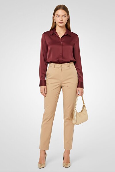 Lacoste Women Regular Fit Solid Chino Pants, Beige