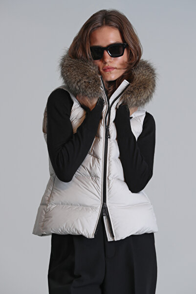 Lufian Luna Women's Techno Vest - Ecru