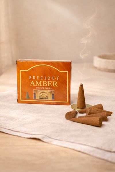 Amber Scented Conical Incense – 10 Pcs Amber Aromatic Incense