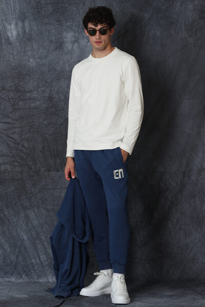 Lufian تيشيرت رجالي بأكمام طويلة من Blend باللون الأبيض الفاتح