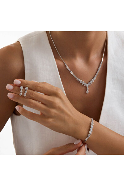 Sembol Gold Drop Baguette Beyaz Altın Takı Seti