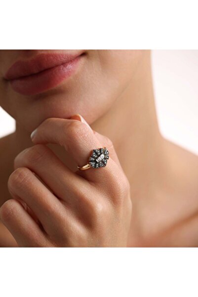 Sembol Gold Black Queen Altın Yüzük Özel Seri