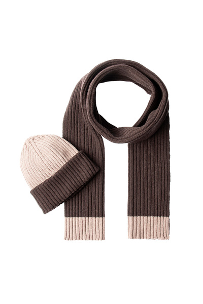 Kiğılı Шерстяний шарф із візерунком та шапка