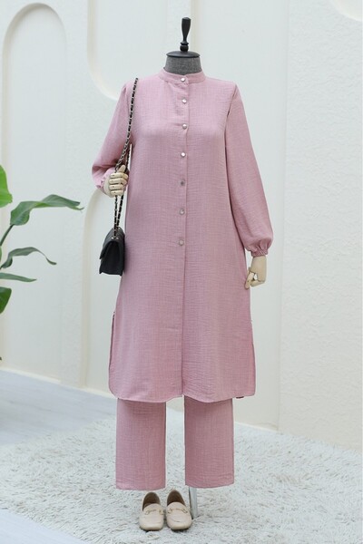 HİJABAYA Костюм с метални копчета, еластичен панталон и яка