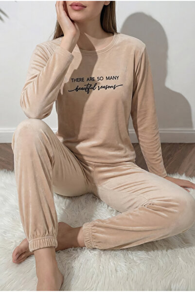 MİSSLALE Σετ Γυναικείας Πιτζάμας με Μακρυμάνικο Βελούδινο Σχέδιο και Λεπτομέρ...