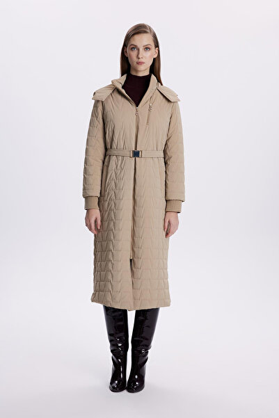 Zühre Kapüşonlu Fermuar Detaylı Kapitone Bej Mont 13672