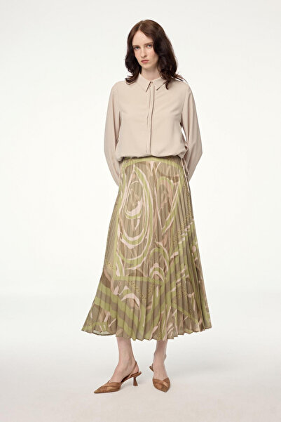 Zühre تنورة خضراء طويلة مطوية ومزخرفة 0155