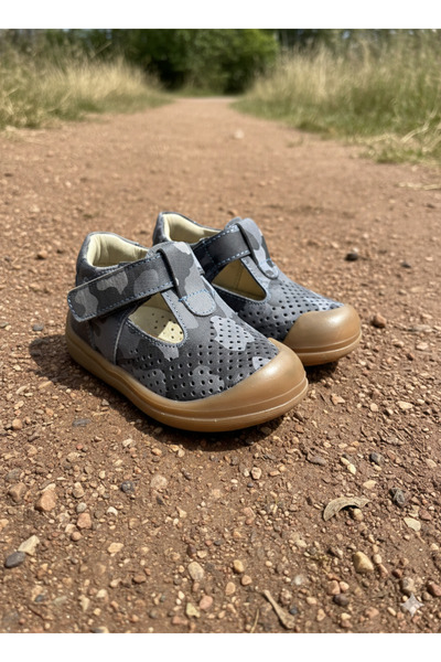 nuh kids Sandale ortopedice perforate din piele naturală, gri camuflaj