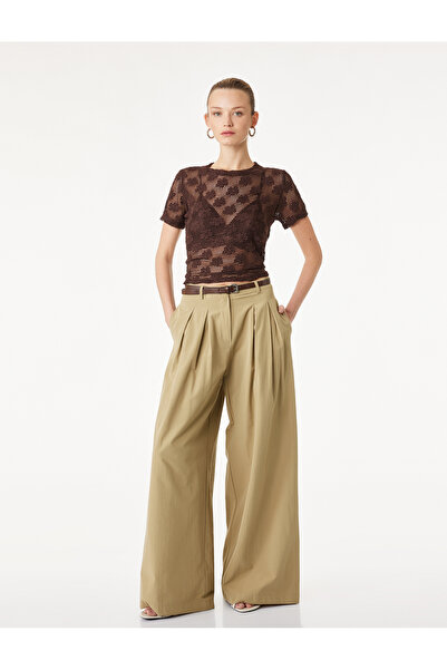 Koton Tricou crop cu mânecă scurtă, croială slim, cu decolteu tip crewneck și...