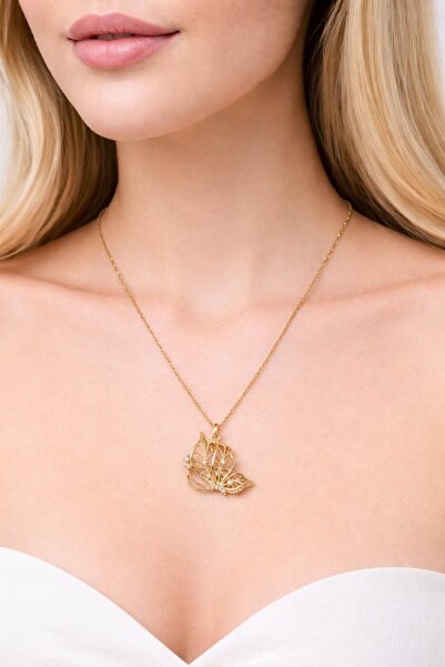 Rays قلادة على شكل فراشة ذهبية 0104