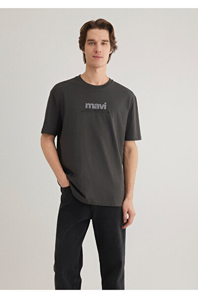 Mavi Anthrazitfarbenes T-Shirt mit Logo-Print, lockere Passform / lockere, en...