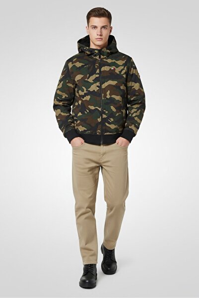 Tommy Hilfiger جاكيت بومبر رجالي مموه، متعدد الألوان