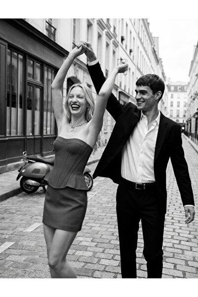 Koton Slim Fit s kapsou na zip a dlouhým rukávem s mono límcem