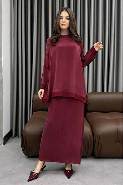 Mahal بدلة كوبرا كاجوال بأكمام مخططة وتنورة