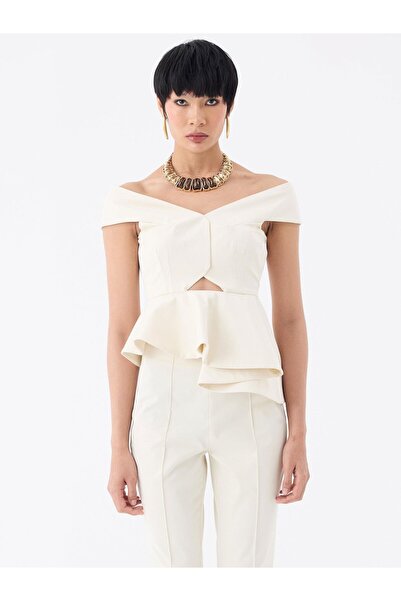 RİVUS Asimetrik Volan Detaylı Omuzsuz Bustiyer Bluz - Ekru
