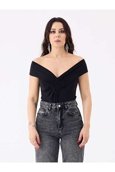 RİVUS Kayık Yaka Büzgü Detaylı Kolsuz Body - Siyah