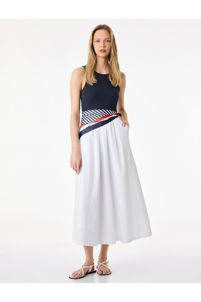 Koton Pamuklu Kolsuz Fular Detaylı Bisiklet Yaka Uzun Elbise