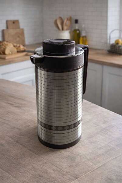 bakraj Luxury tea fridge with a 1.6 liter capacity