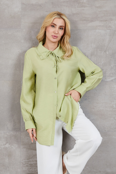 zenne قميص بربطة عنق خضراء اللون