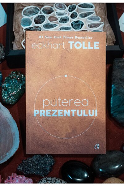 Namaruna Puterea prezentului - Eckhart Tolle