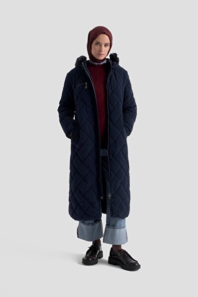 Armine TREND Çıkarılabilir Kapüşonlu Kolları Lastikli Fermuar Detaylı Kemerli...