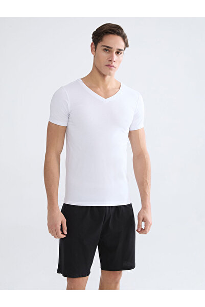 LC Waikiki Esvab • Modern & Distinctive V Planting Men's T-Shirt