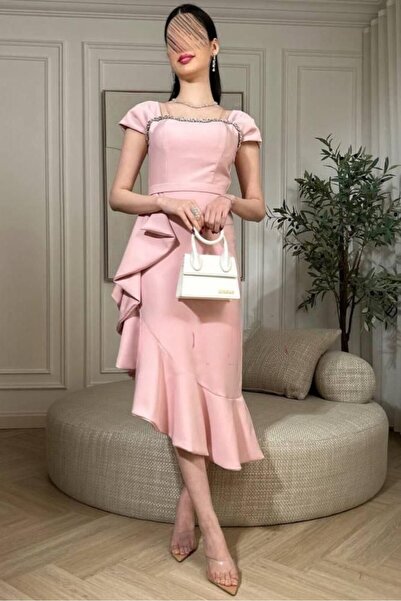 LEVAR pink midi dress