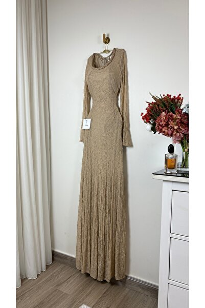 MYGROUP Beige gold evening dress