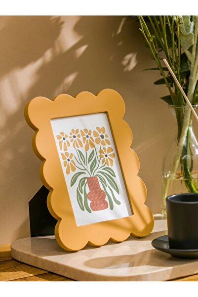 LC Waikiki LCW HOME Sarı Ayaklı Dekoratif Fotoğraf Çerçevesi 20 Cm