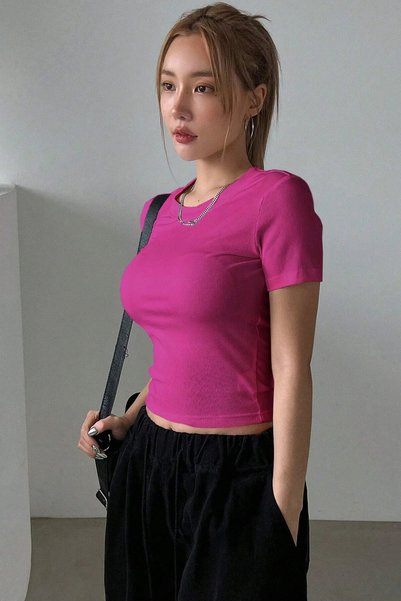 ROSAMİNA Women's fuchsia Ribbed Knit short sleeve blouse