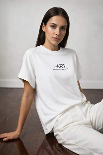 Amia&Co. Printed Oversize Short Sleeve Crew Neck Women's T-Shirt