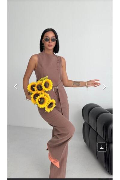 OUZ Brown two-piece set: sleeveless top with asymmetrical buttons and wide-le...