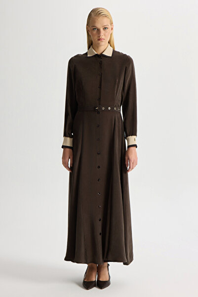 MISS DALIDA Yakası ve Bilekleri Triko Cupro Elbise Kahverengi