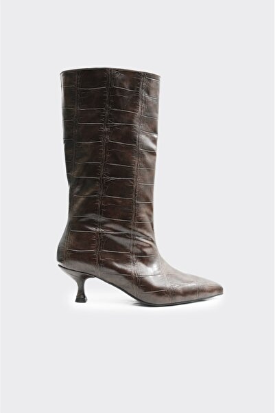 derinet Kısa Topuk Fermuarsız Kadın Çizme