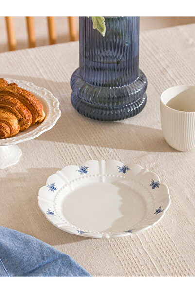 LC Waikiki Printed Porcelain Plate 20 cm for Style Enthusiasts from Uzg Store