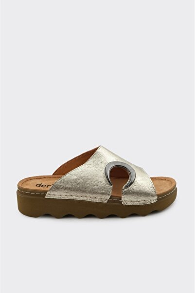 derinet Yüksek Tabanlı Kadın Terlik