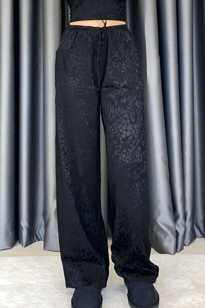 KECHİ WOMAN بنطلون ساتان بحزام خصر بنقشة الفهد - أسود