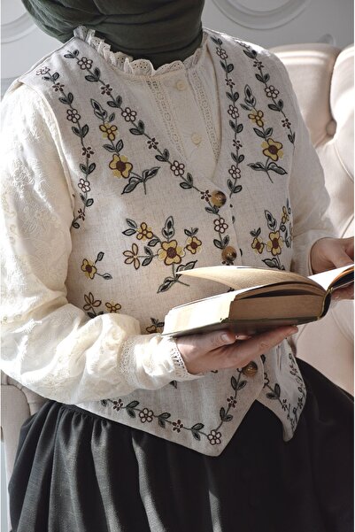 EMİNOS BUTİK Floral Embroidered Vest