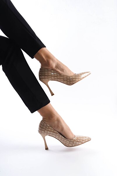 BellaPiede حذاء نسائي من جلد التمساح اللامع BP08MS10D