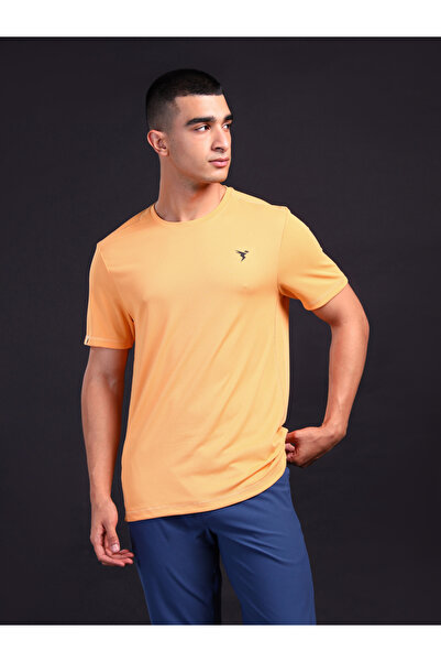 Technosport By Styli Men Solid Slim Fit Crew Neck T-Shirt