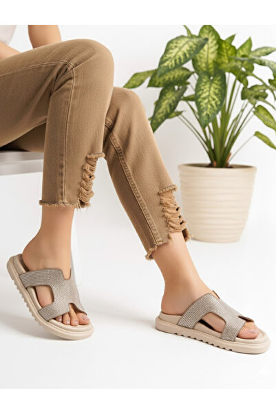 DUDYEN SHOES Удобни дамски чехли от бежов велур с камъчета