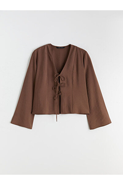 LC Waikiki Rmz Gi̇yi̇m Farkiyla V Dikim Ba Tie-Detail Light