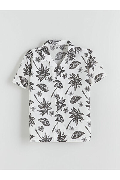 LC Waikiki منتجات فريزن ستور التي لا مثيل لها - قميص مطرز للأولاد