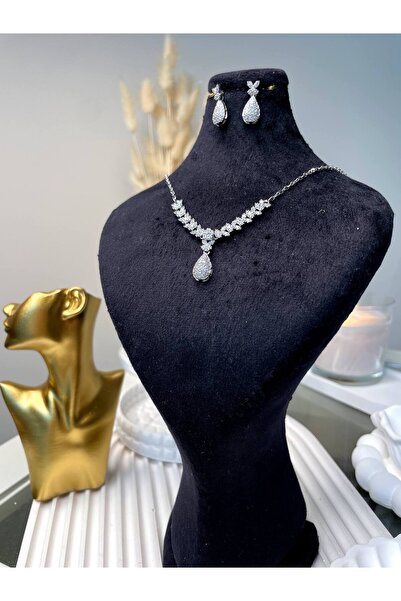 Luxiva Gümüş kaplama premium zirkon taşlı kolye küpe takı hediye seti